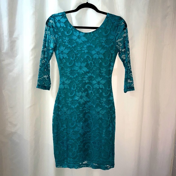 Guess 3/4 sleeve Lace Dress - Picture 1 of 6